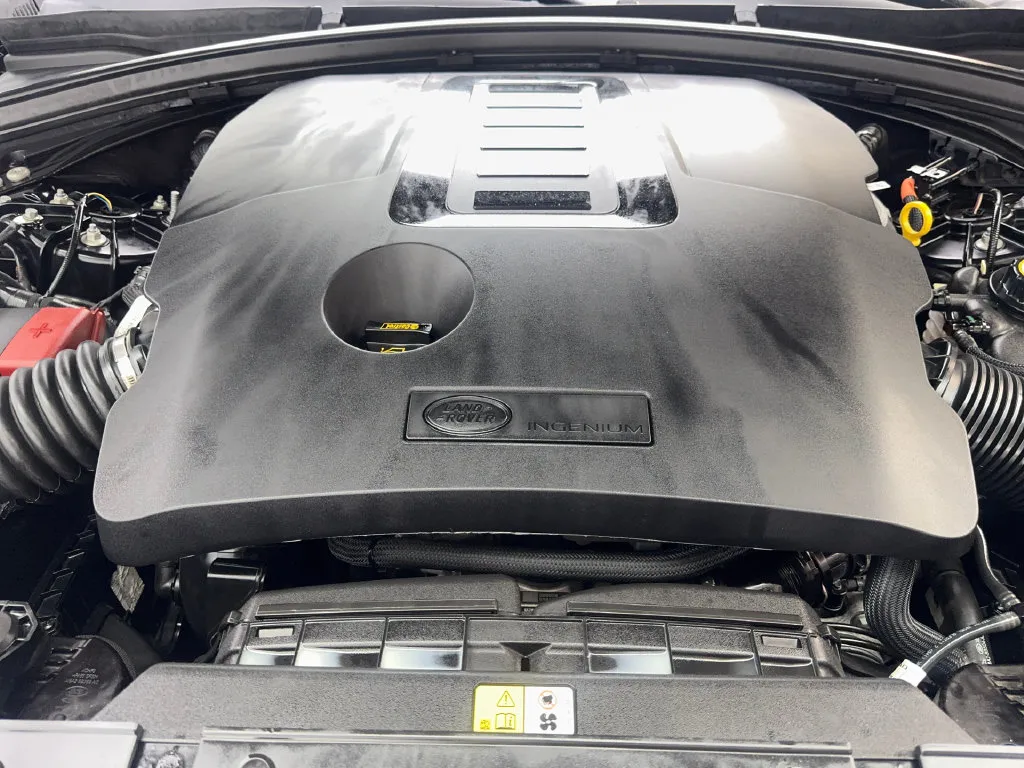Land Rover Range Rover Velar photo 78