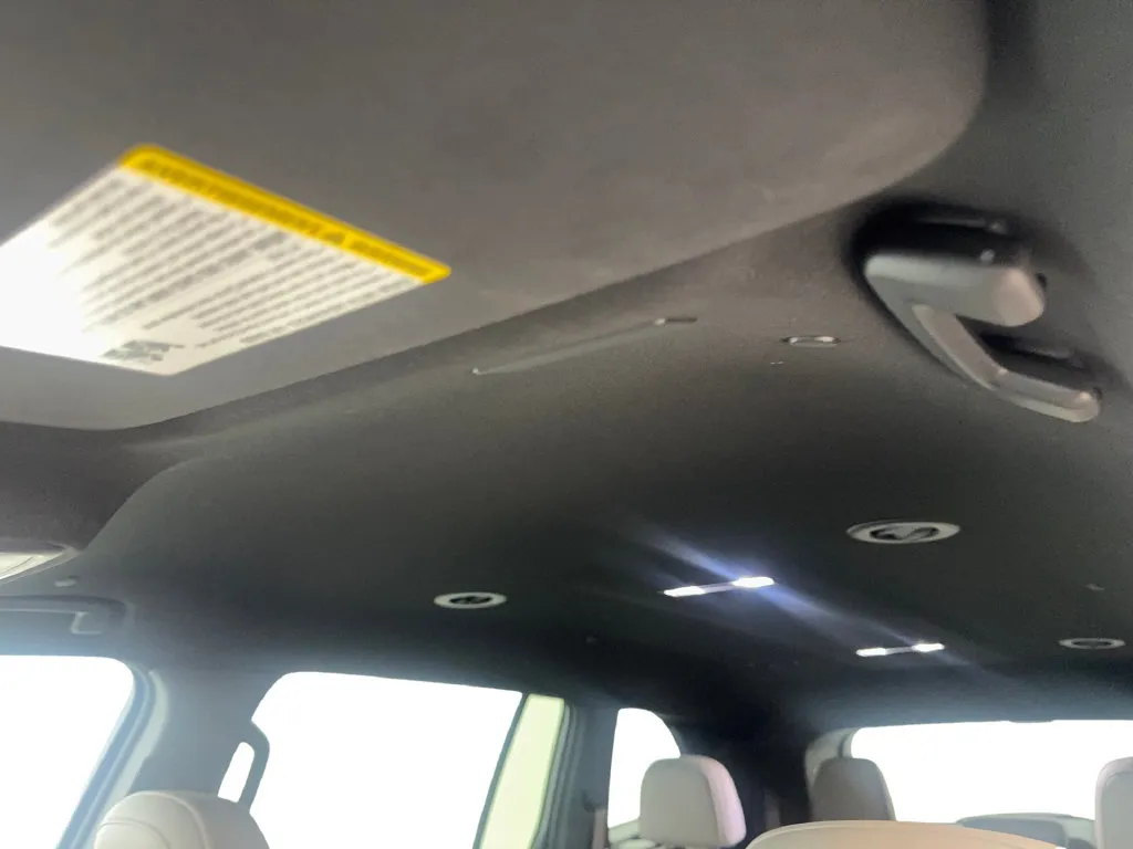 GMC Acadia photo 76