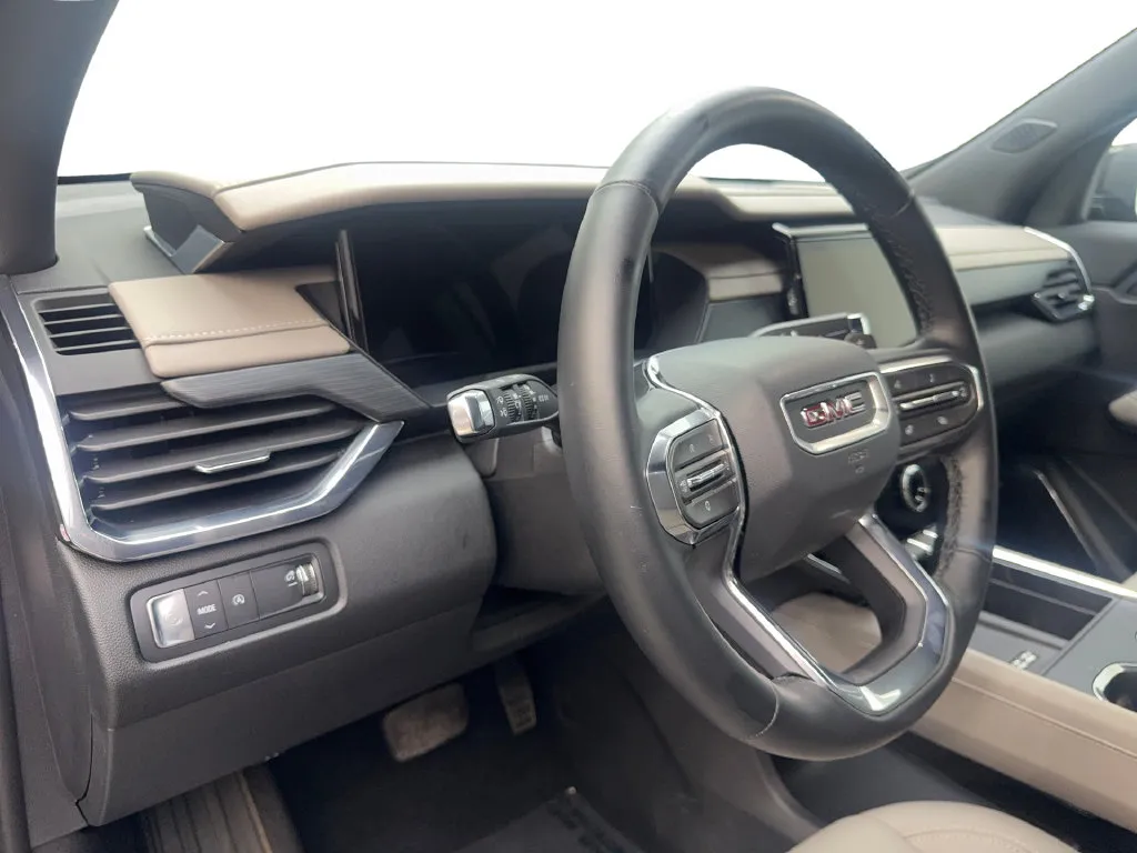 GMC Acadia photo 57