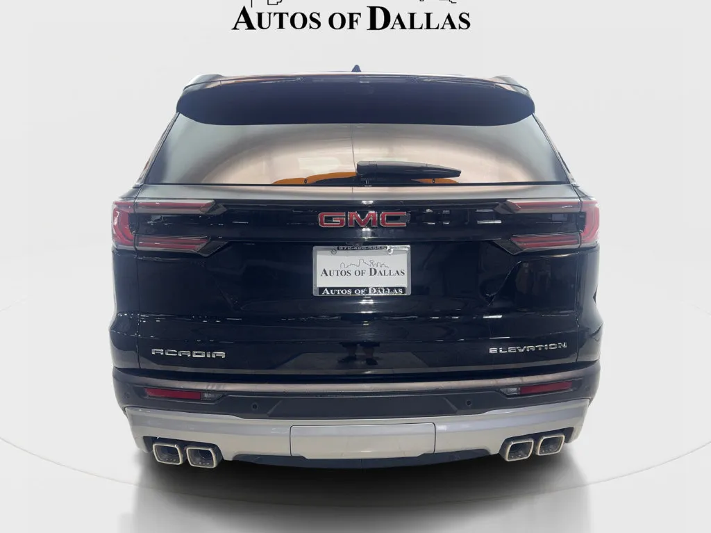 GMC Acadia photo 8