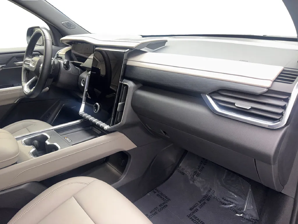 GMC Acadia photo 59