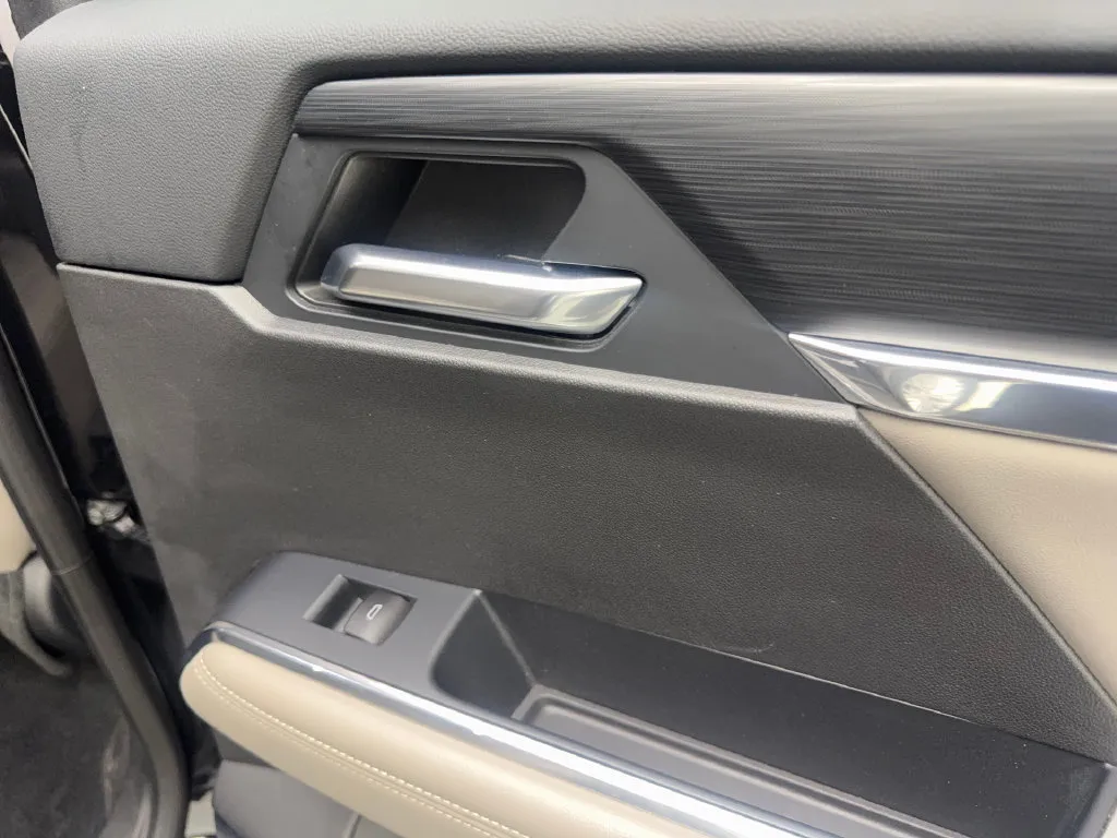 GMC Acadia photo 50
