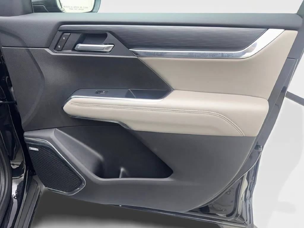 GMC Acadia photo 55