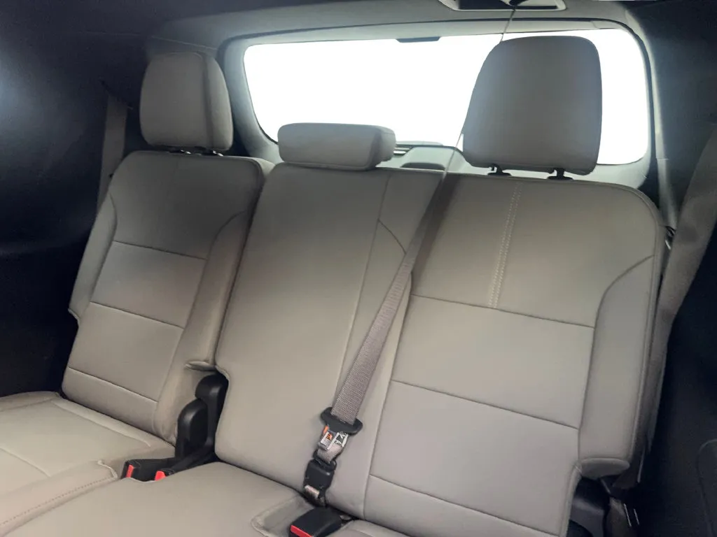 GMC Acadia photo 43