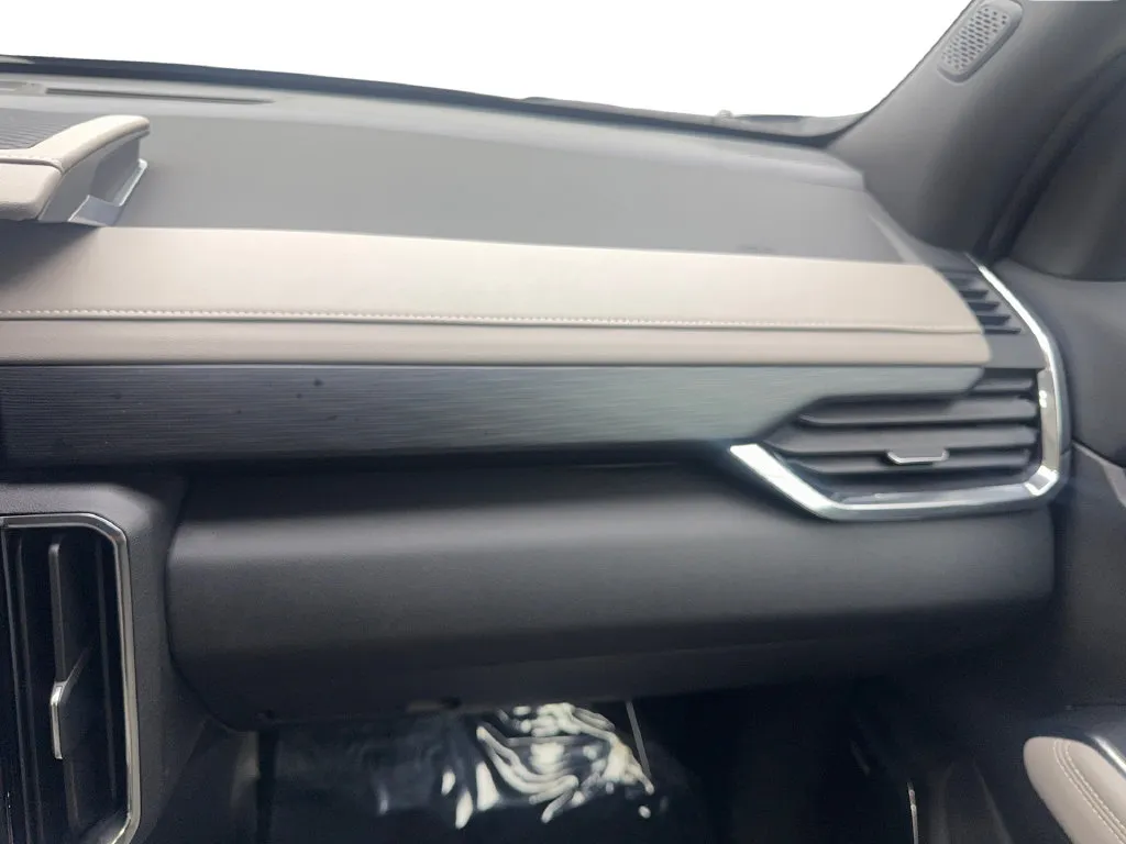 GMC Acadia photo 65