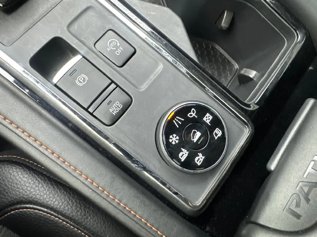 Nissan Pathfinder photo 75