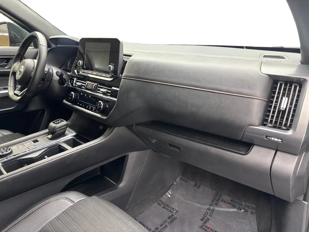 Nissan Pathfinder photo 59