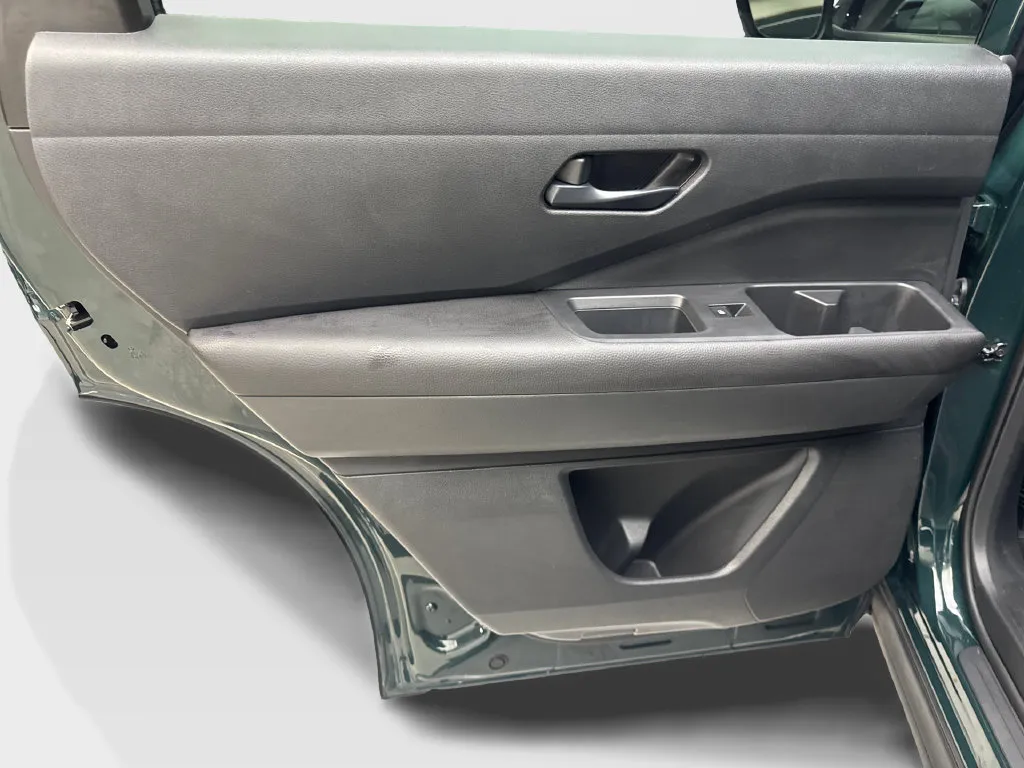 Nissan Pathfinder photo 40
