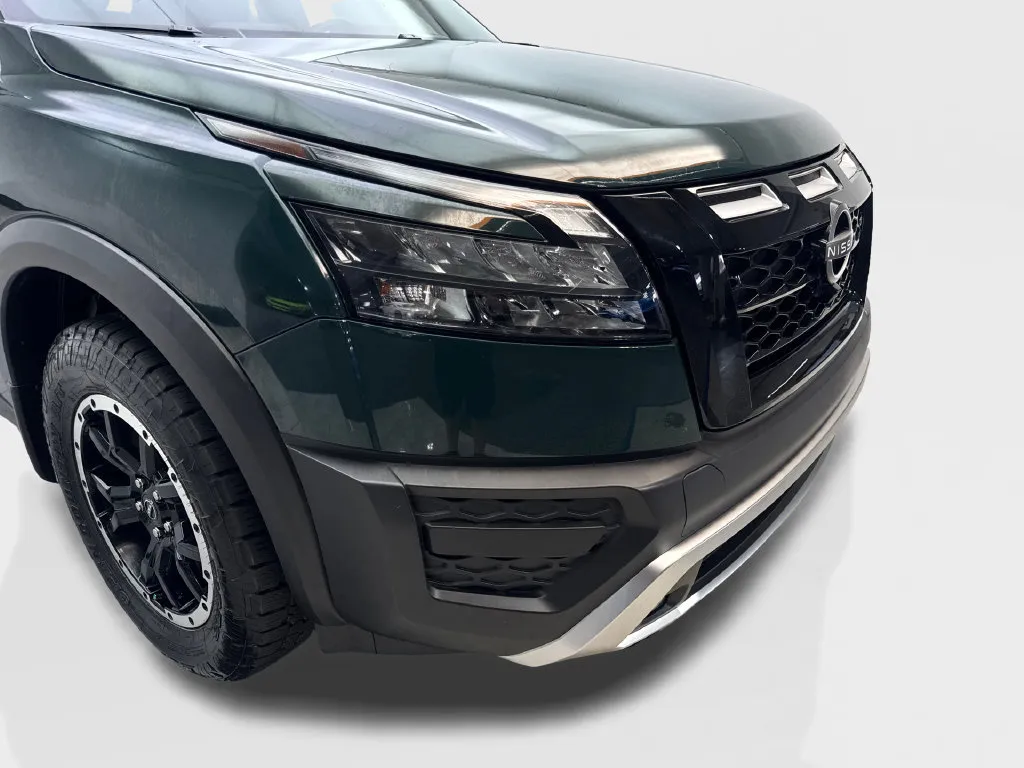 Nissan Pathfinder photo 19