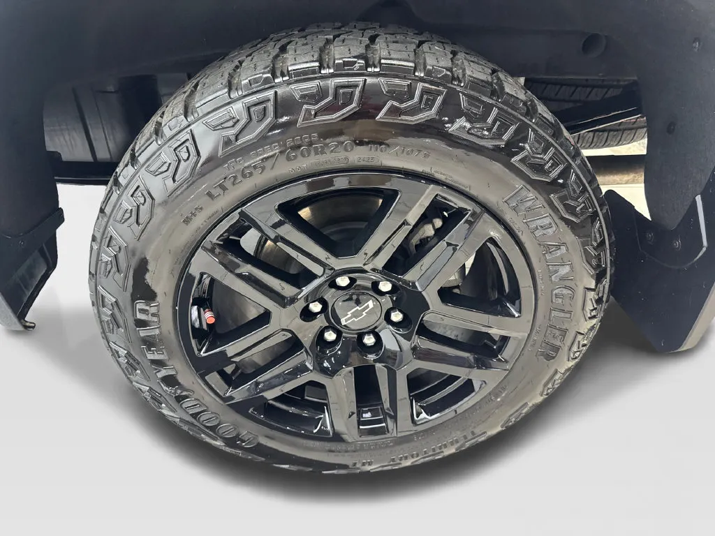 Chevrolet Silverado photo 88