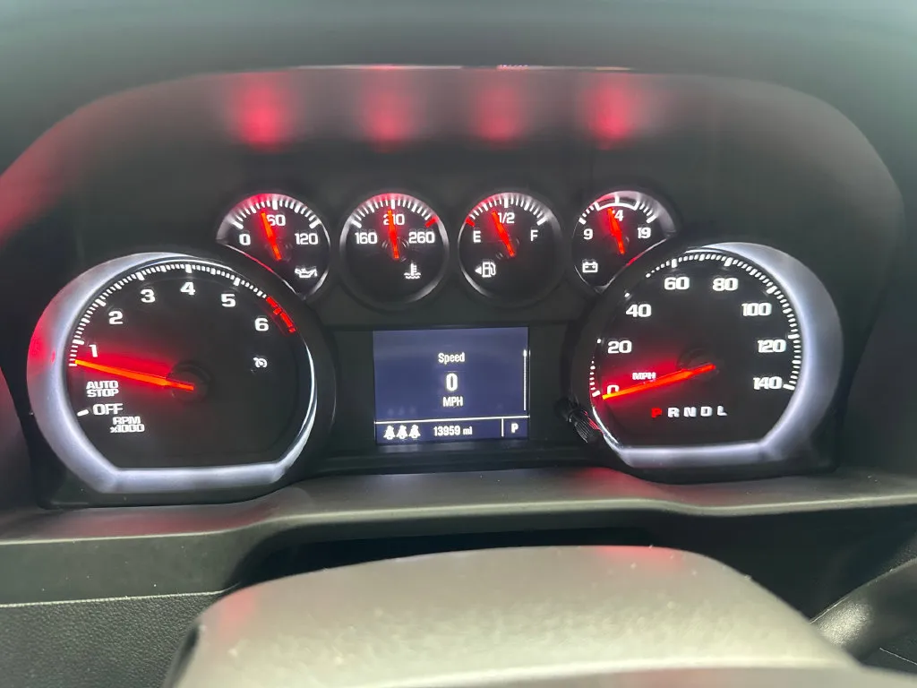 Chevrolet Silverado photo 63