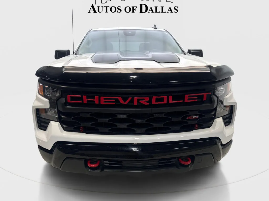 Chevrolet Silverado photo 4