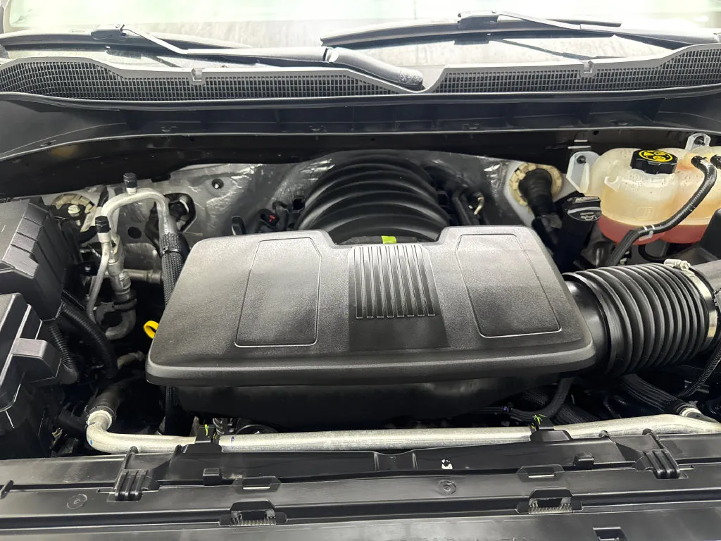 Chevrolet Silverado photo 80