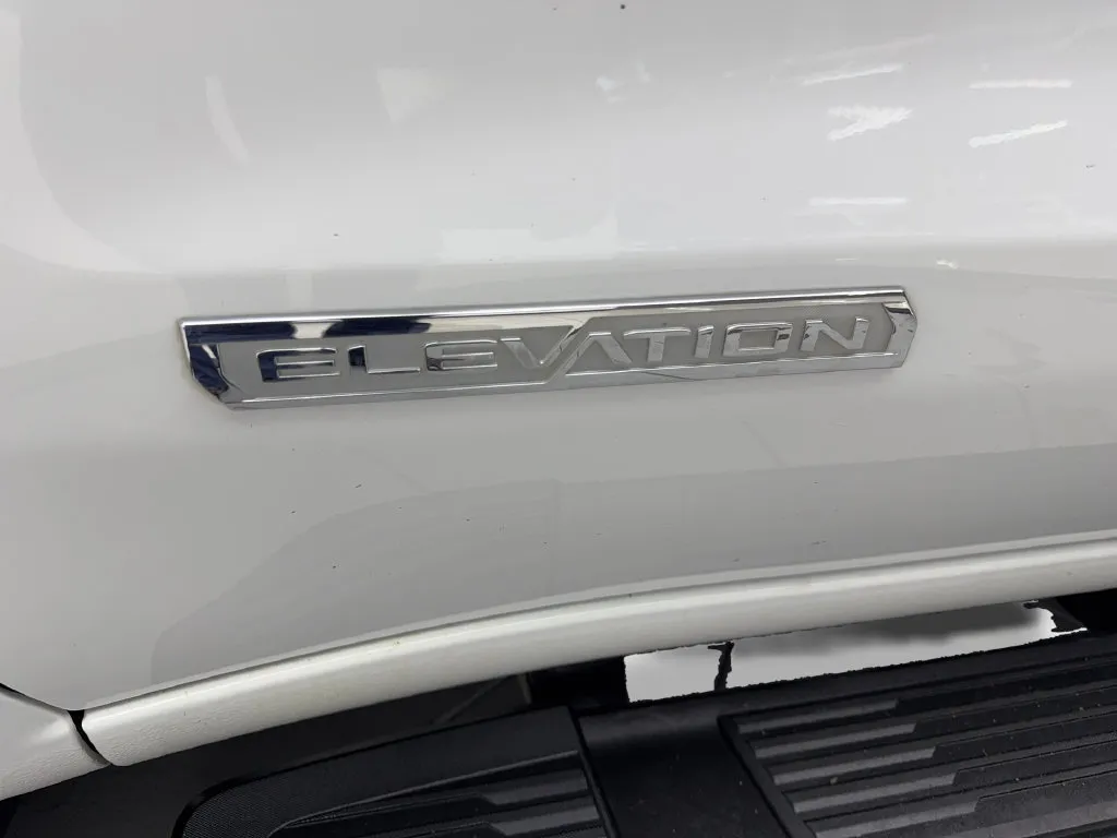 GMC Sierra photo 26