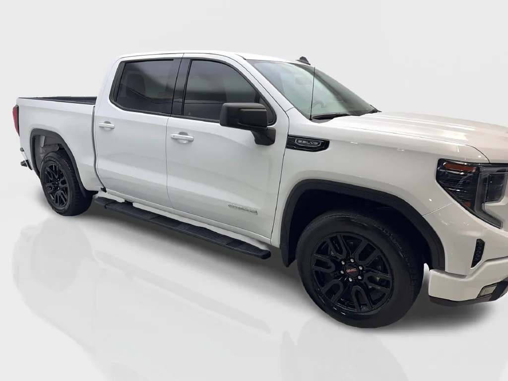 GMC Sierra photo 14