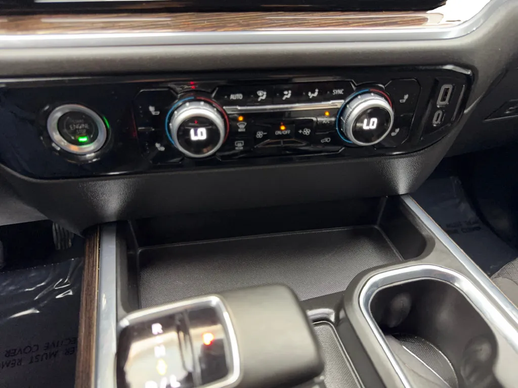 GMC Sierra photo 68