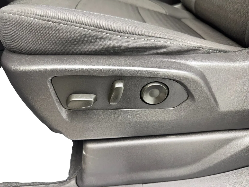GMC Sierra photo 33