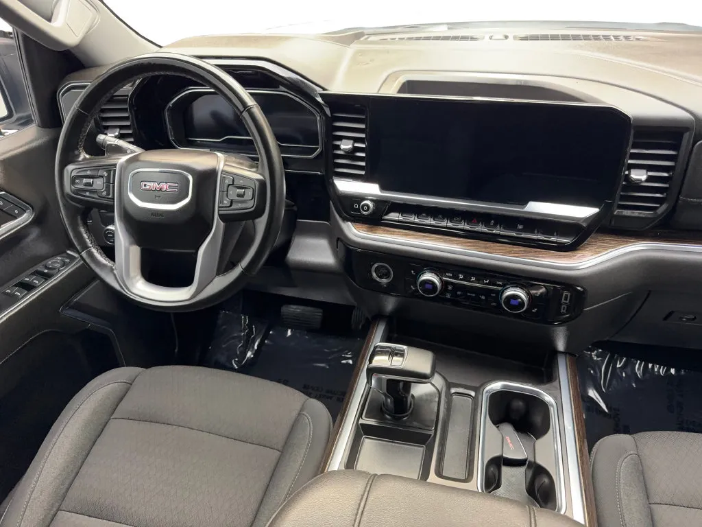 GMC Sierra photo 56