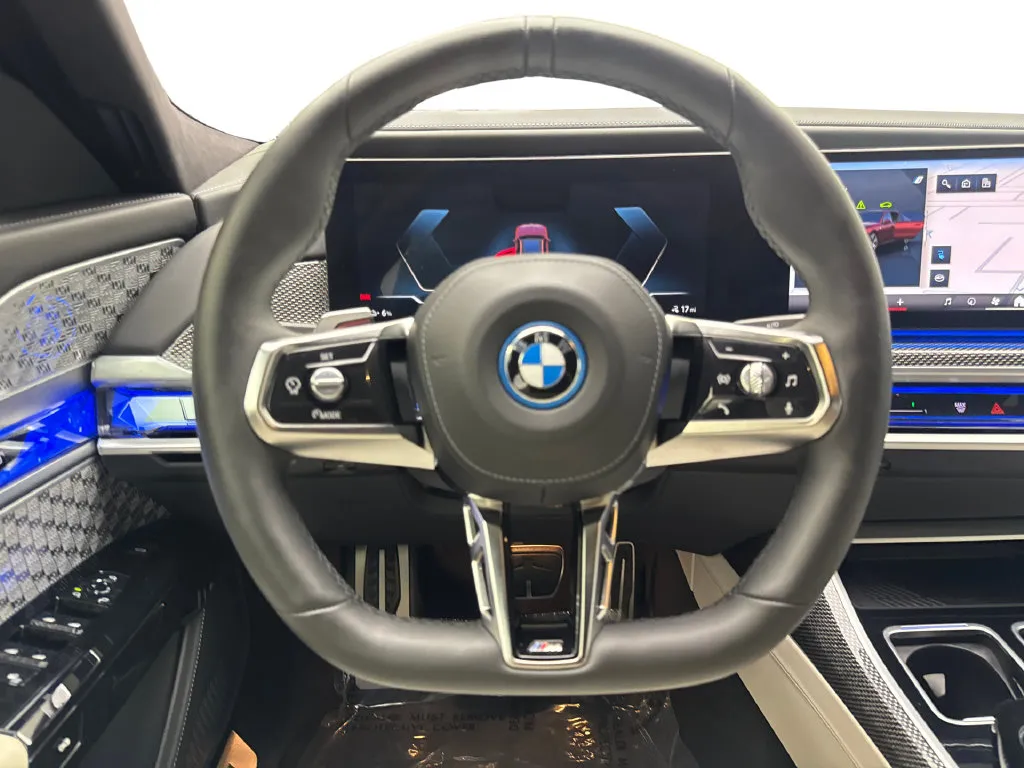 BMW i7 photo 56