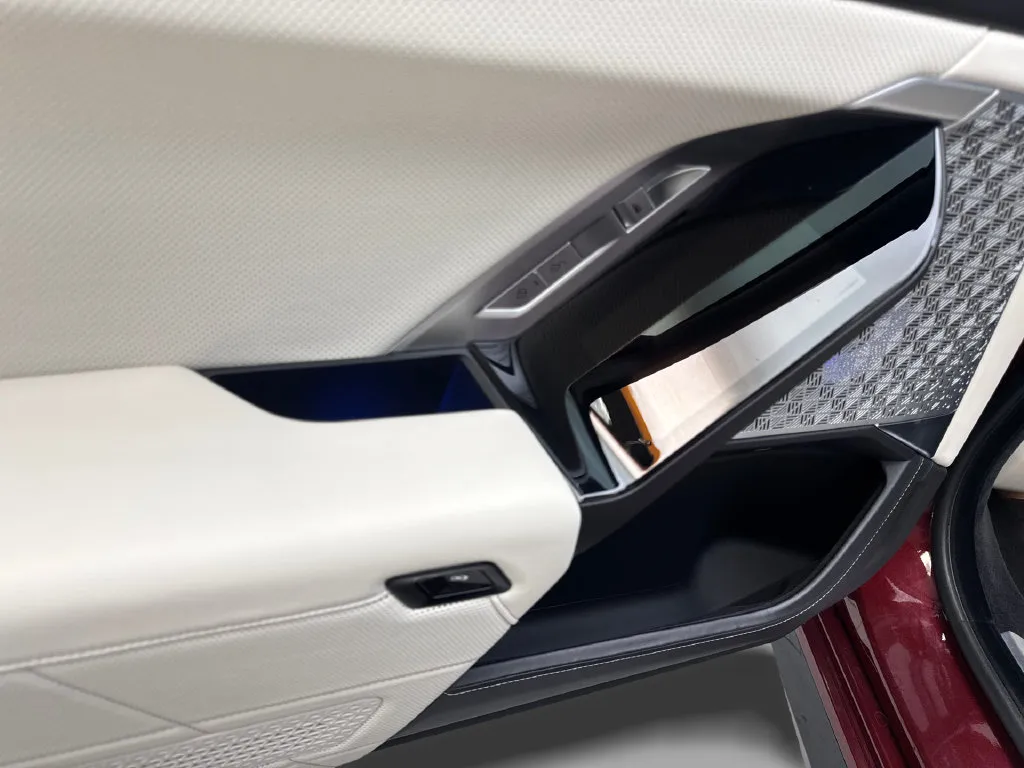 BMW i7 photo 39