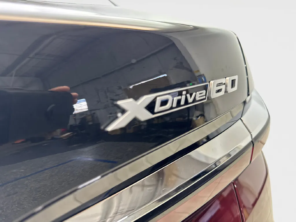BMW i7 photo 26