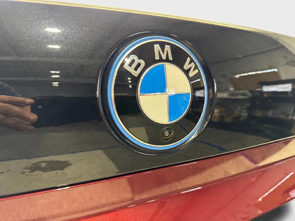 BMW i7 photo 23