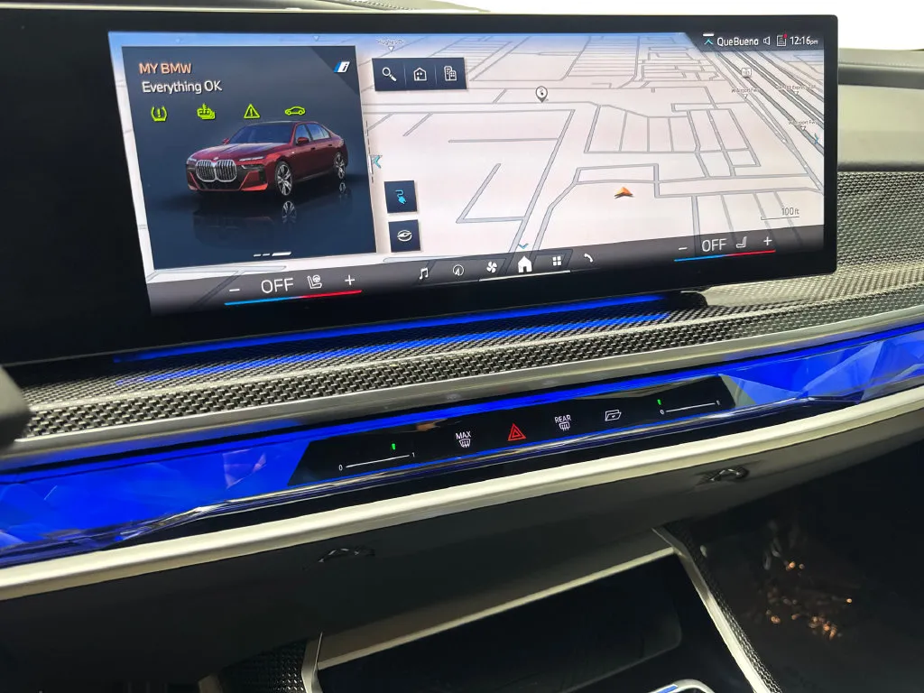 BMW i7 photo 61