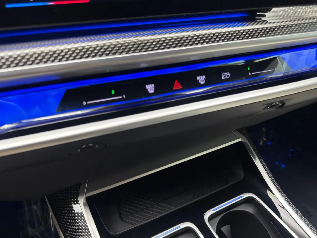 BMW i7 photo 66