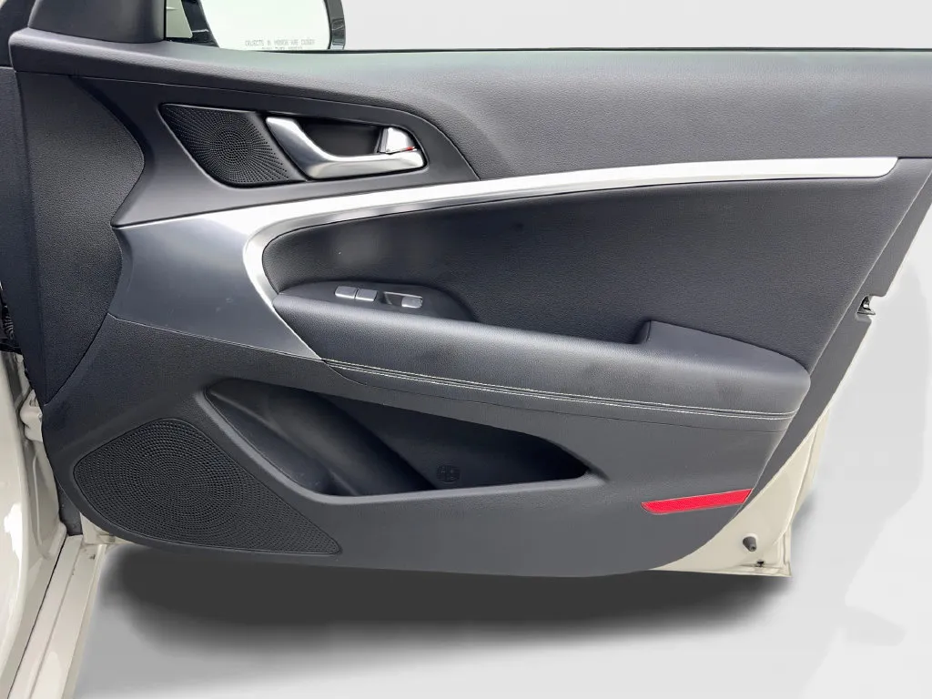 Genesis G70 photo 46