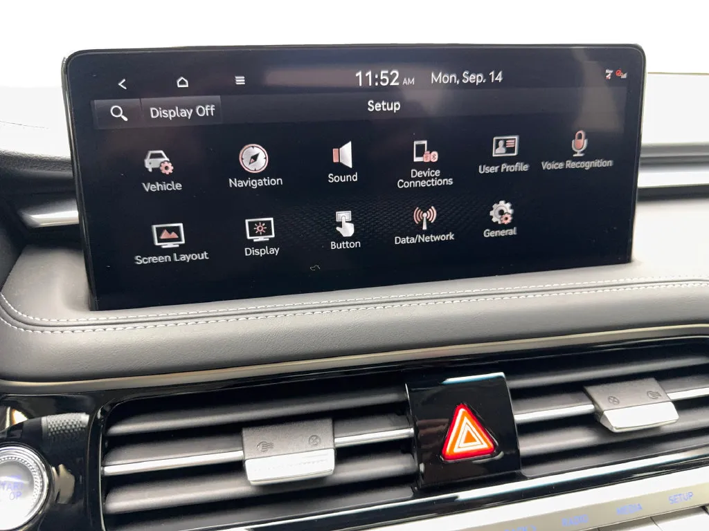 Genesis G70 photo 61