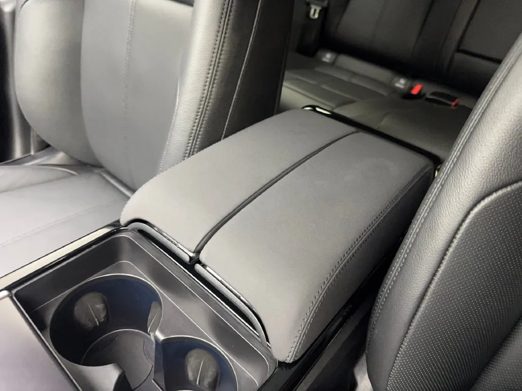 Land Rover Range Rover Velar photo 69