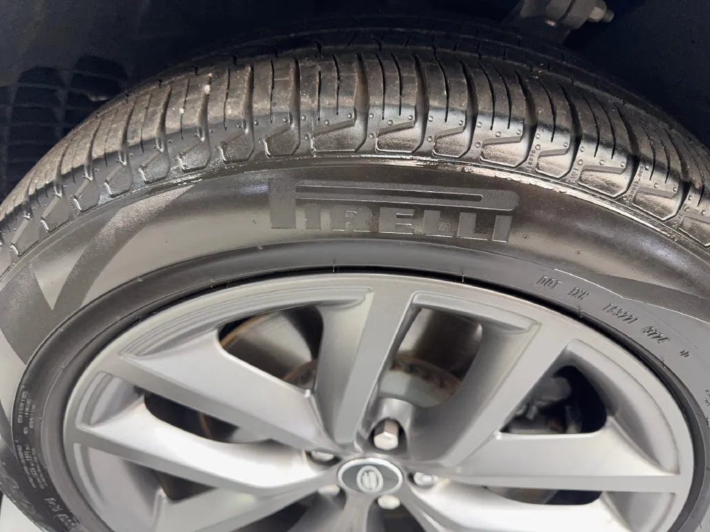 Land Rover Range Rover Velar photo 88
