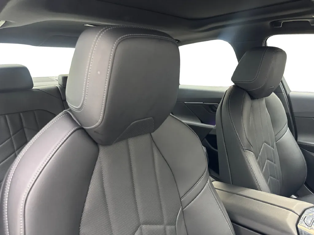 BMW 5 Series photo 47