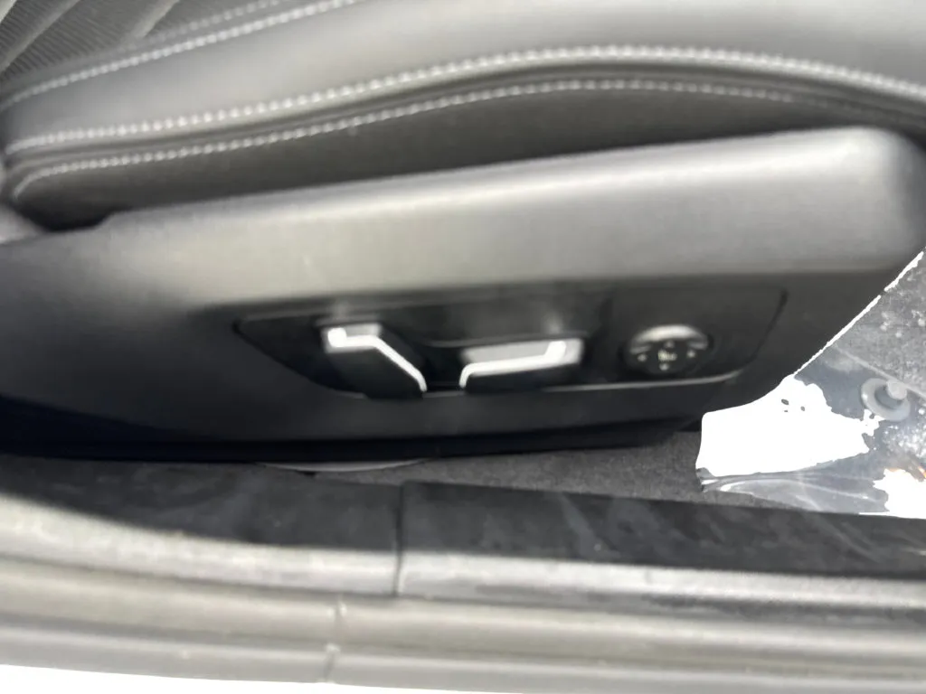 BMW 5 Series photo 49