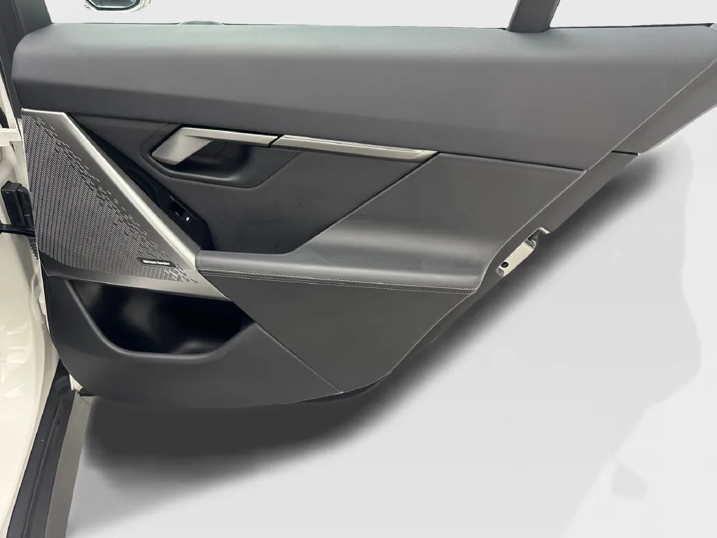 BMW 5 Series photo 44