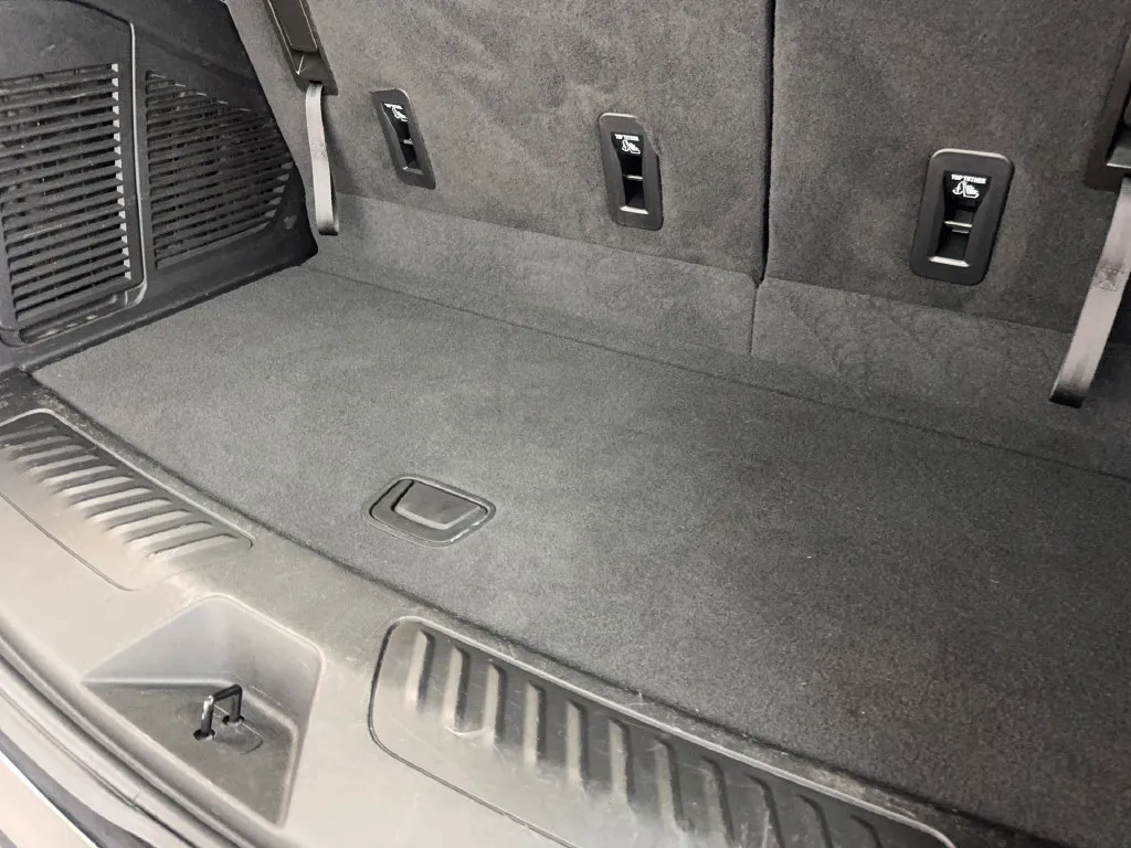 Chevrolet Tahoe photo 87