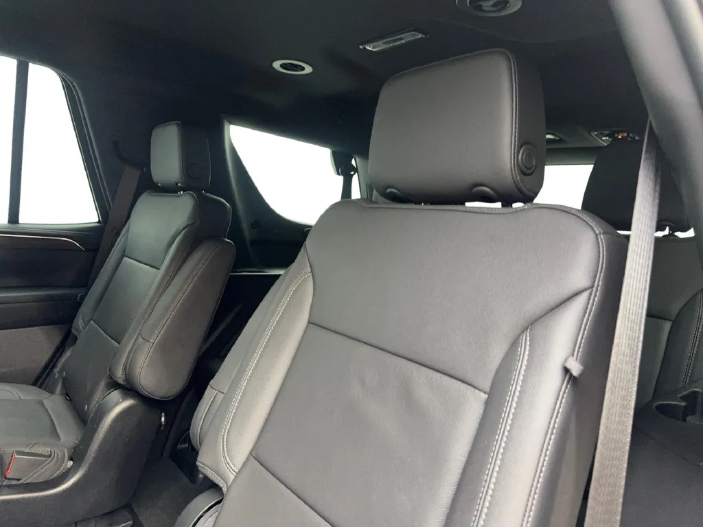 Chevrolet Tahoe photo 36