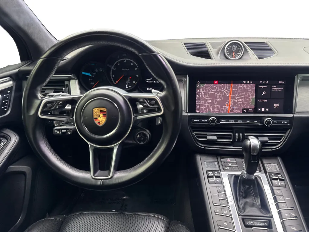 Porsche Macan photo 54