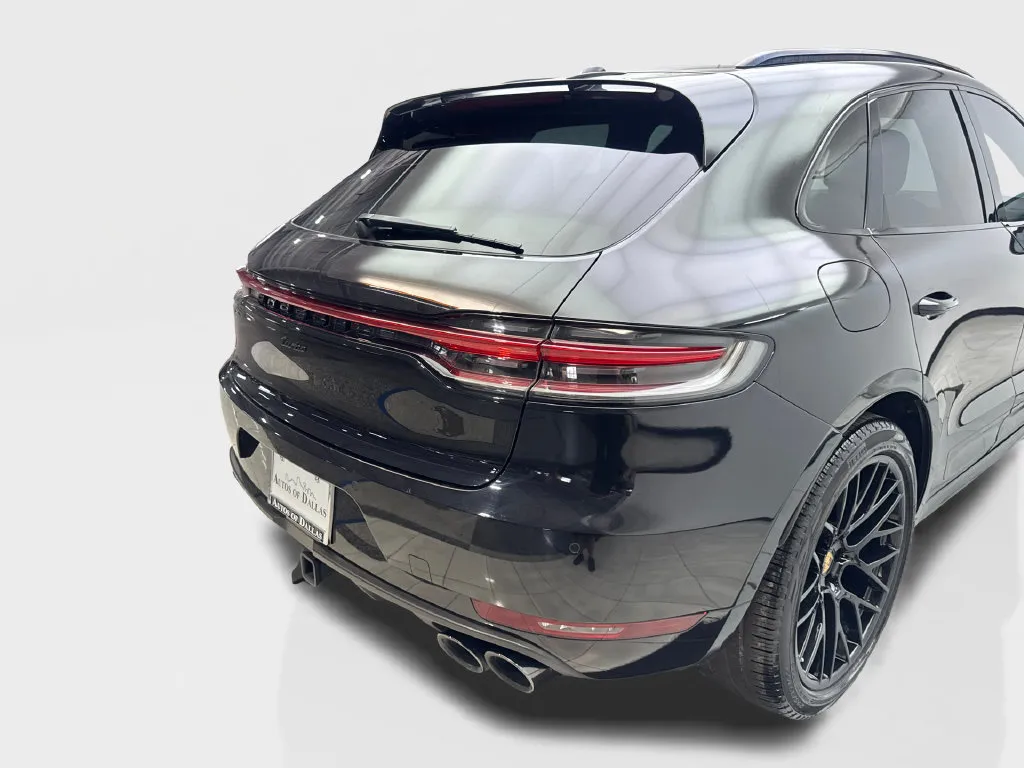 Porsche Macan photo 20