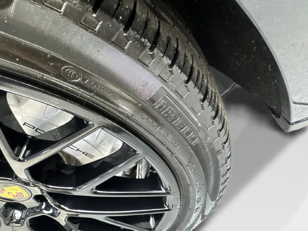 Porsche Macan photo 91
