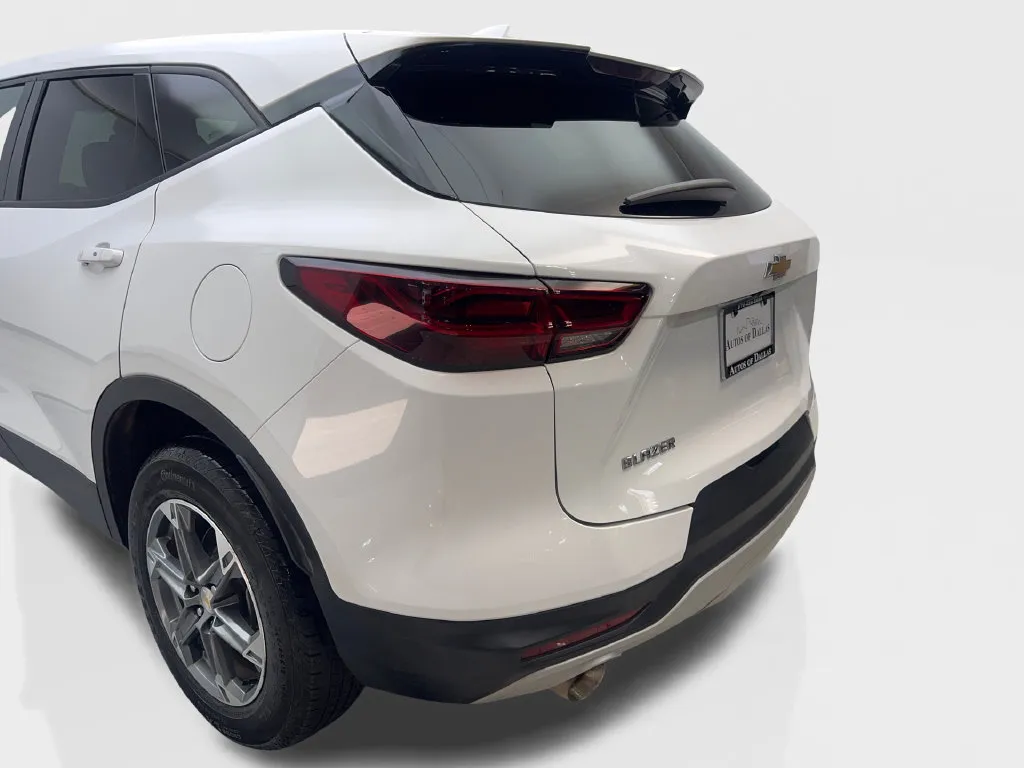 Chevrolet Blazer photo 21