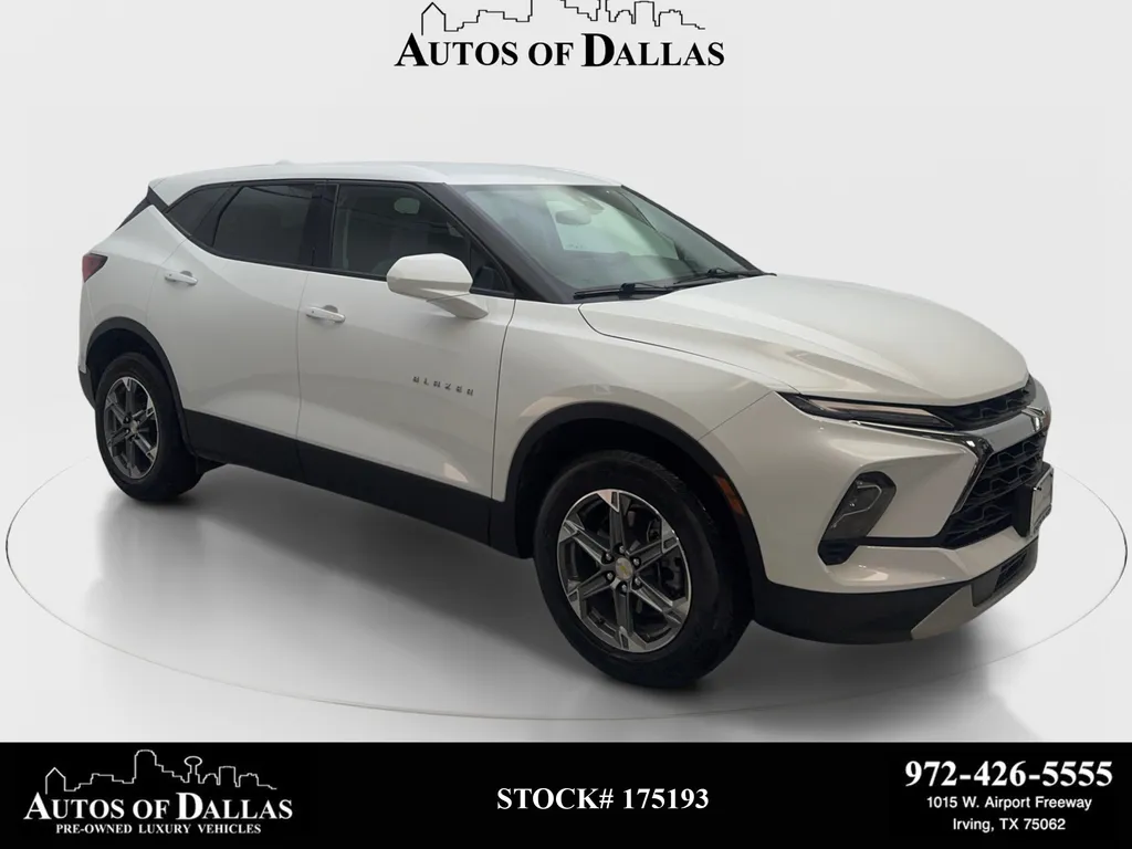White 2023 Chevrolet Blazer LT for sale in Irving, TX