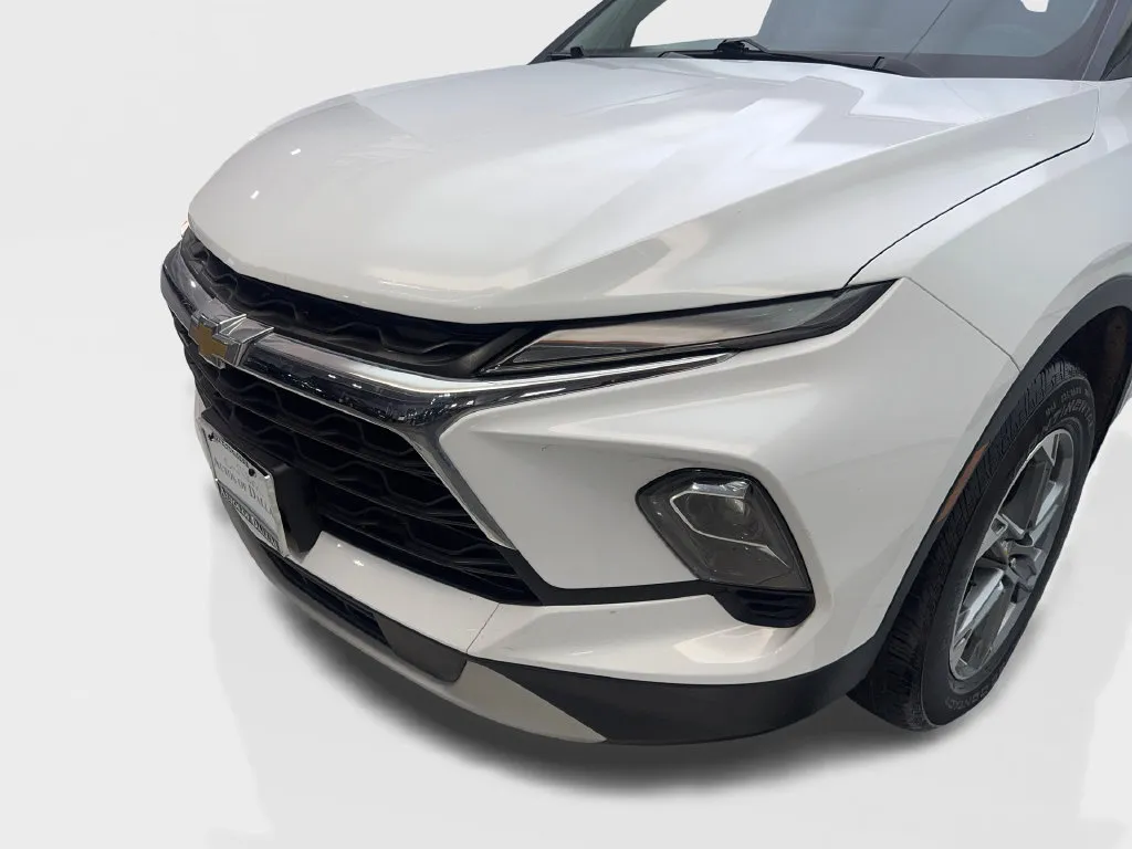 Chevrolet Blazer photo 18