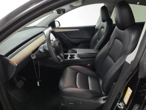 More photos of 2023 Tesla Model Y Long Range at Autos of Dallas - Irving, TX
