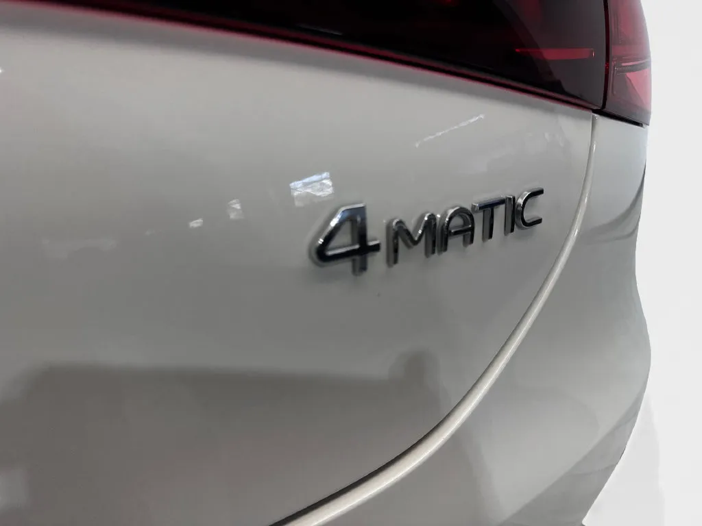 Mercedes-Benz EQE photo 26