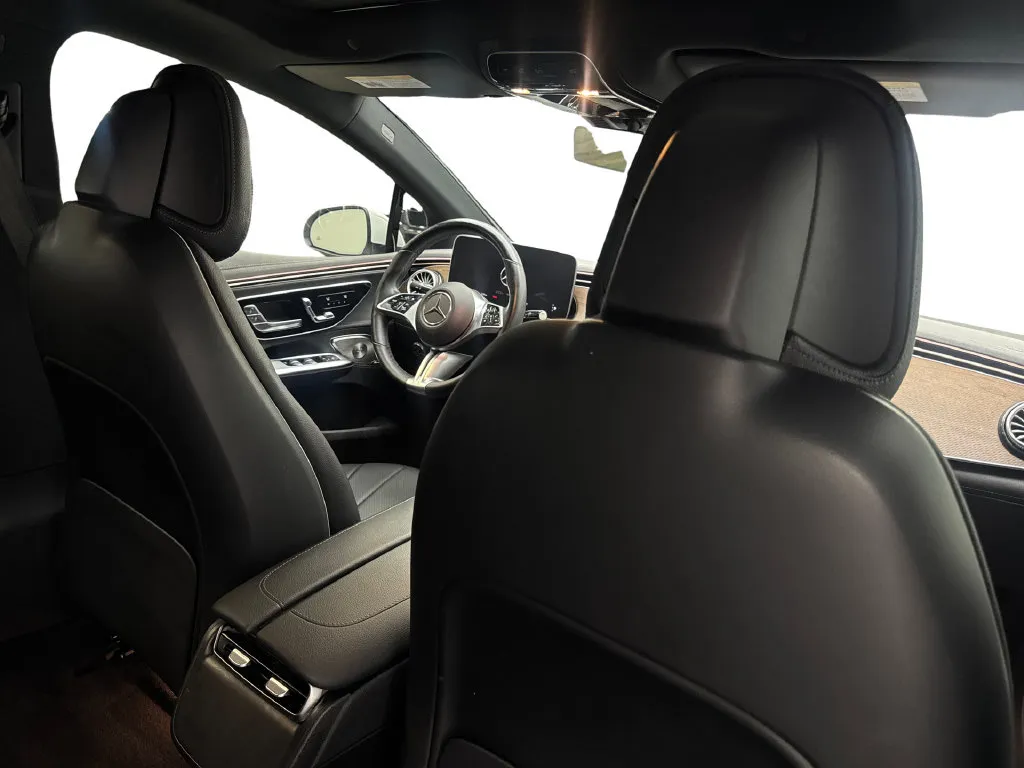 Mercedes-Benz EQE photo 42