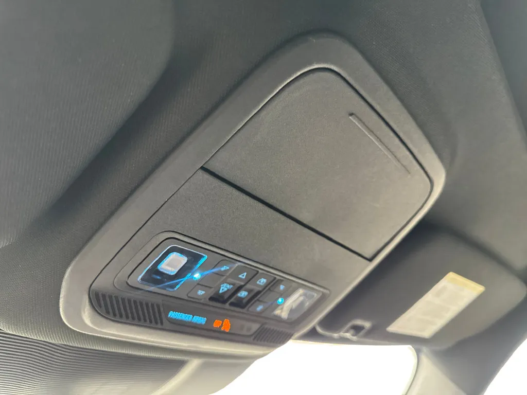 Ford Explorer photo 82