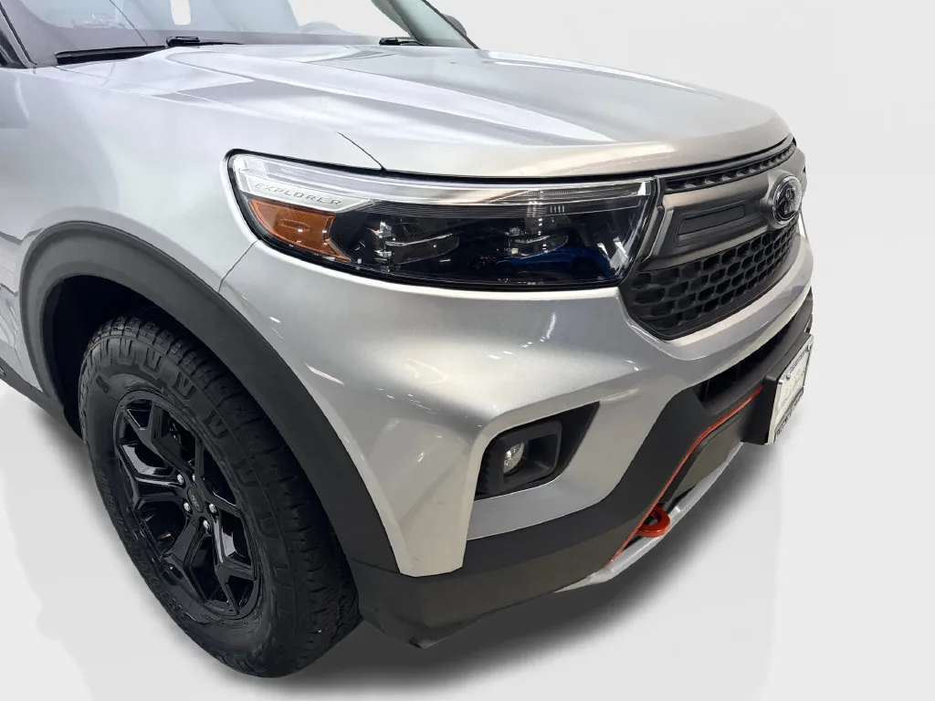 Ford Explorer photo 19
