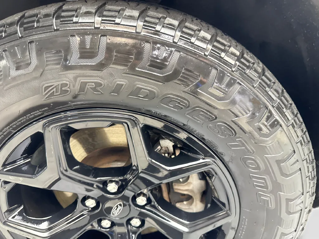 Ford Explorer photo 96