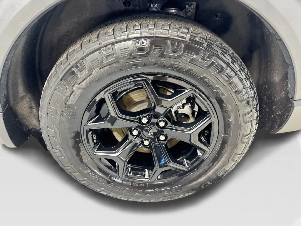 Ford Explorer photo 94